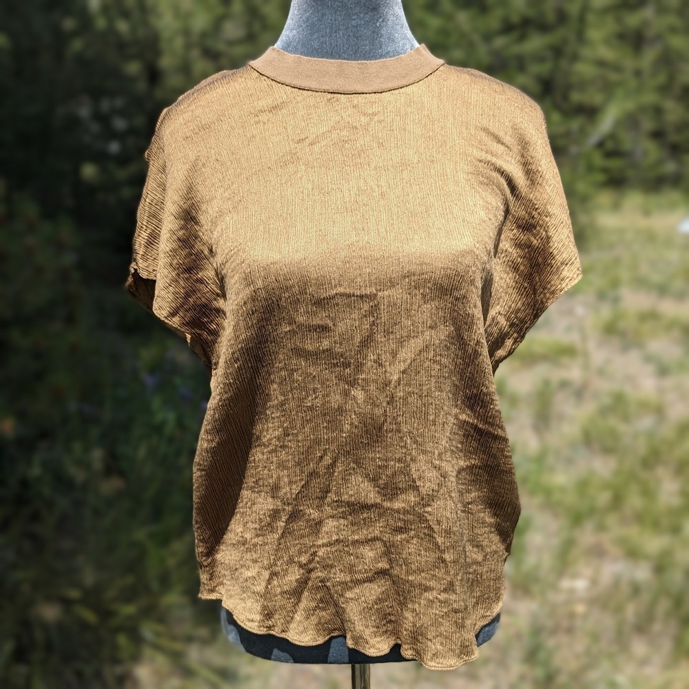 Vince 100% Silk Plisse Top M Brown‎ Airy Micro Pleated Blouse Luxury Cap Sleeve